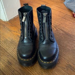 DOC MARTIN SINCLAIR LEATHER PLATFORM BOOTS